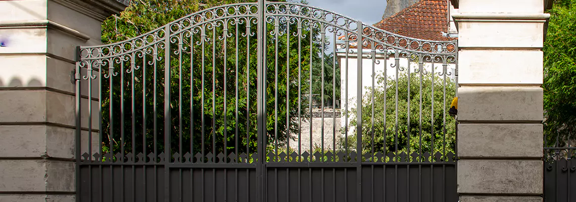 Wooden Swing Gate Repair in Fort Lauderdale, FL